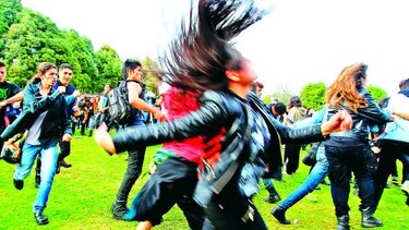 El metal se toma el parque