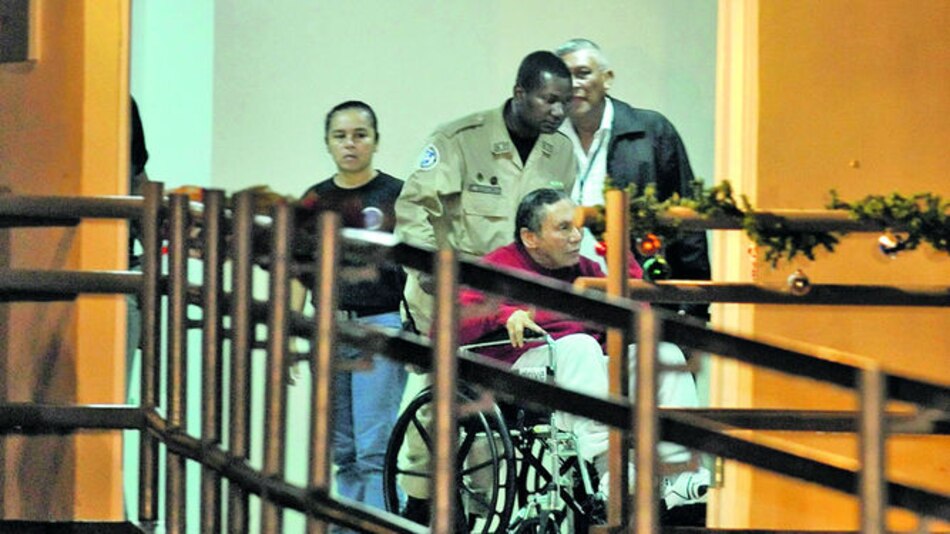 Tribunal suspende juicio a Noriega por caso Portugal