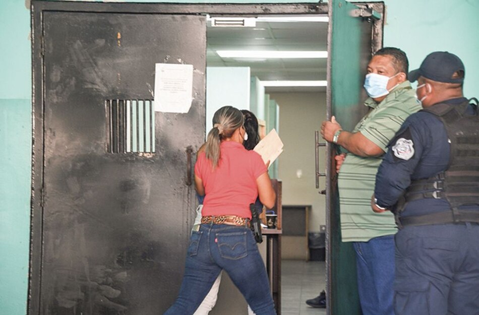 Seis son las personas detenidas por los abusos en los albergues