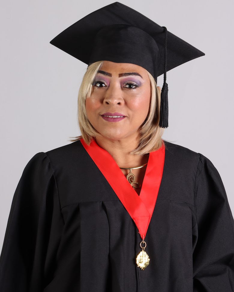 La Universidad de Panamá presenta a los graduados de su Facultad de Derecho y Ciencias Políticas