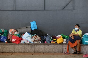 El sueño americano se apaga en calles, terminales y albergues de Panamá