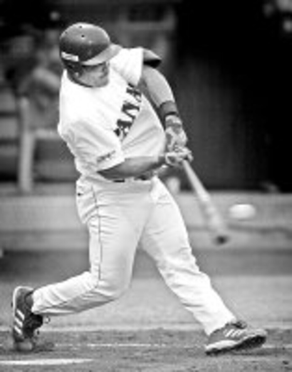 Freddy Herrera fue elegido el beisbolista del año 2005