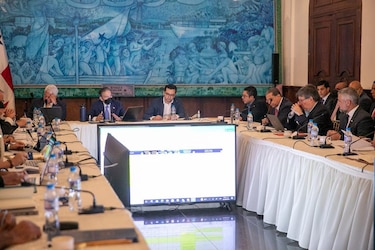 Laurentino Cortizo pasa revista a sus obras, en medio de la campaña política de su partido
