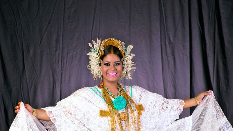 La fiesta de la pollera