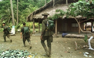 Embajador de EU exige libertad de militar jubilado en poder de las FARC