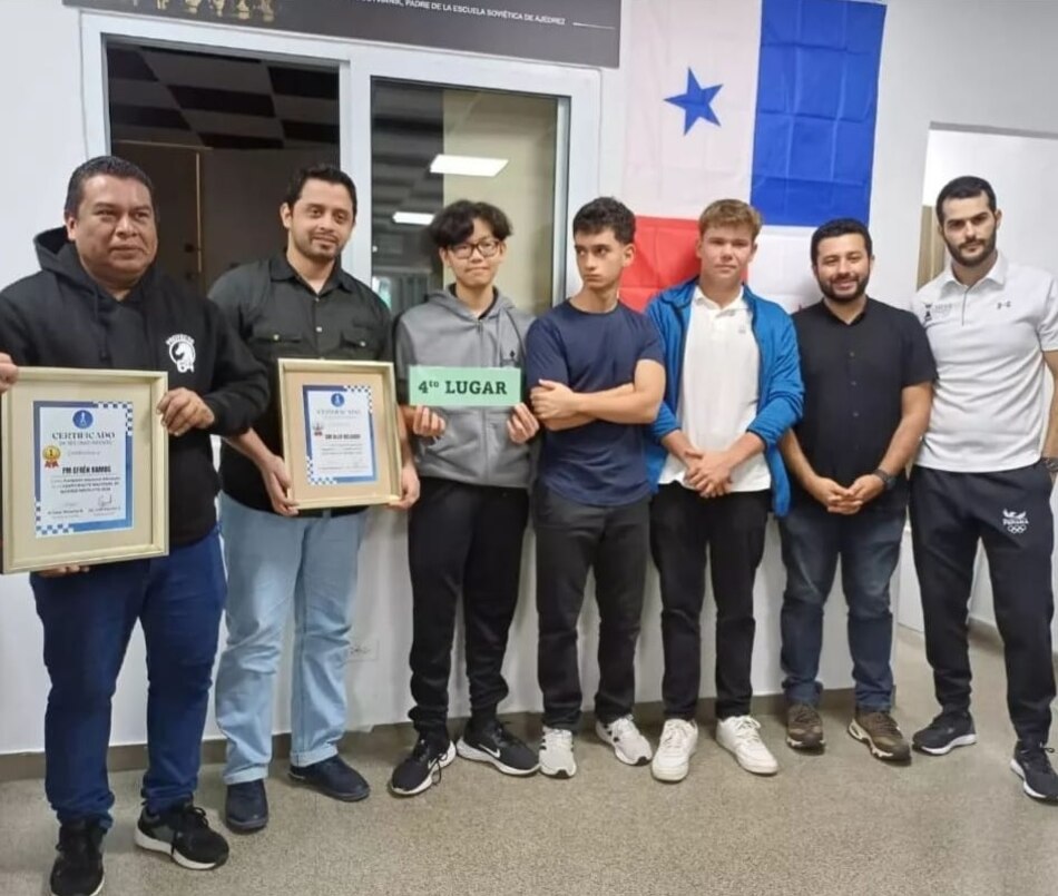 Ashley Castillo hace historia en el ajedrez panameño