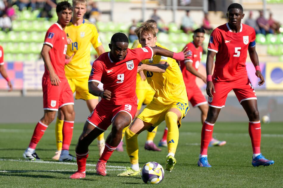 La Rojita le sacó un punto importante a Ucrania 