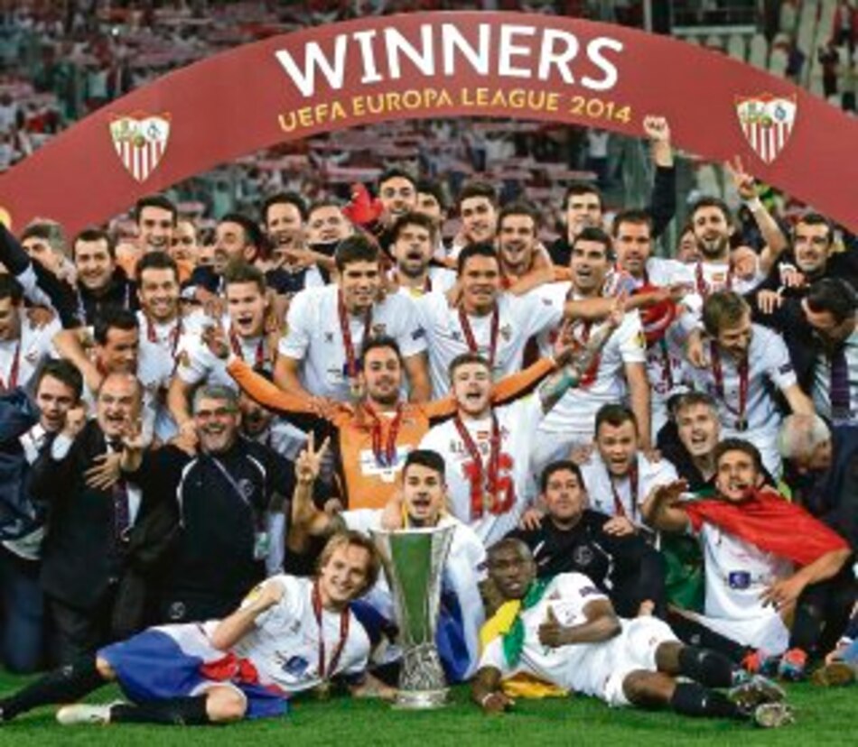 Sevilla levantó la Copa