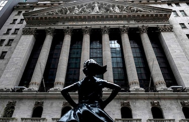 Wall Street termina al alza a pesar de dramáticas cifras del empleo en EU
