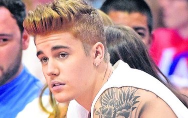 Justin Bieber desmiente interrogatorio policial en Roma