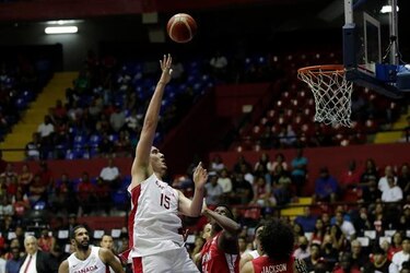 Canadá mantuvo su invicto con una contundente victoria sobre Panamá