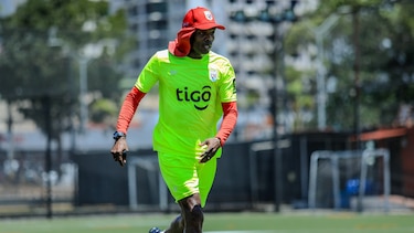 Jorge Dely Valdés y los ambiciosos planes para el Francia y Chile