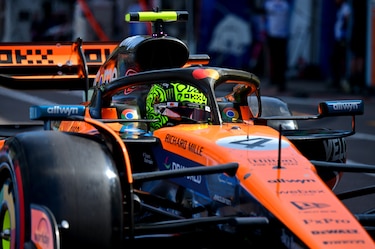 Norris le roba el show a Leclerc en la Costa Azul