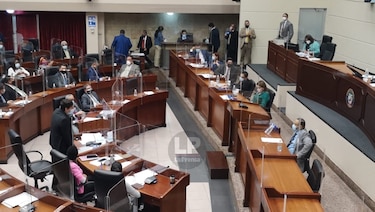 Diputados aprueban pago de nuevo bono en proyecto laboral