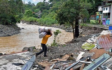 Nate apunta hacia Estados Unidos tras castigar Centroamérica