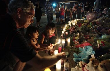 Obama se reunirá con familiares de las víctimas de tiroteo en Aurora