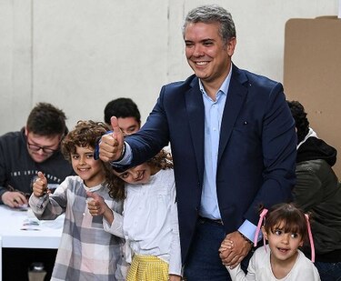 Colombia: Duque y Petro se enfrentarán en una segunda vuelta el próximo 17 de junio