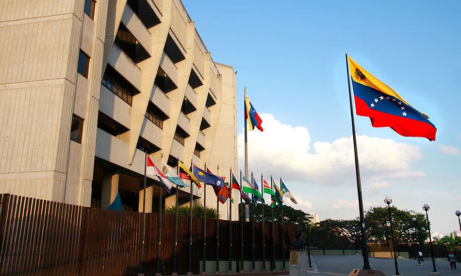 Máximo tribunal venezolano declara nula sesiones de la Asamblea Nacional