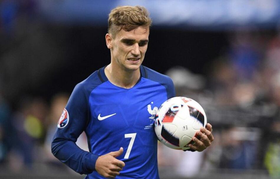 Griezmann gana el doblete: Balón y Bota de Oro de la Eurocopa-2016