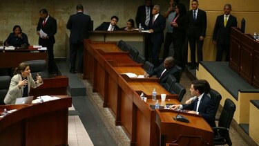 Pleno aprueba en segundo debate proyecto de imprescriptibilidad