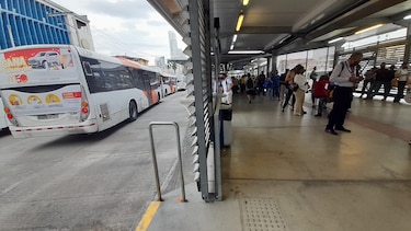 Trabajadores de Mi Bus anuncian huelga a partir del 18 de julio si no logran acuerdos en negociaciones