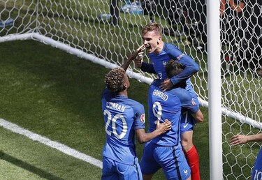 Griezmann rescata a Francia para seguir soñando con su Eurocopa