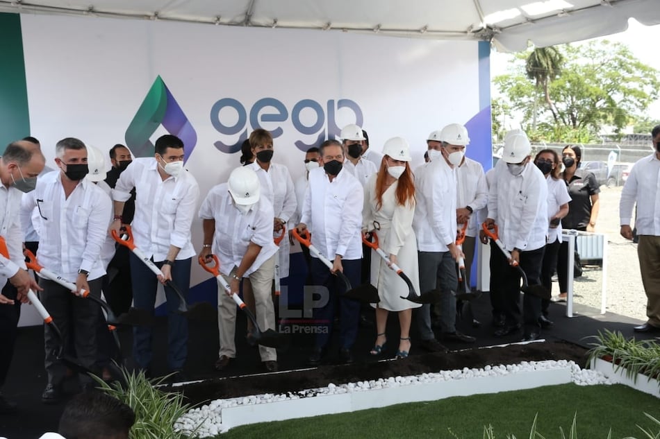 Arrancó fase constructiva de planta de gas en Colón