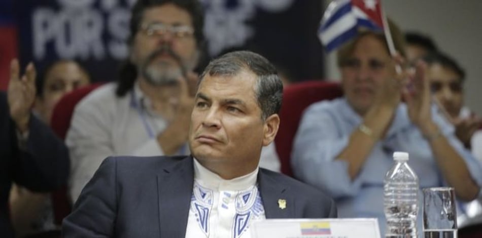 Rafael Correa da por terminado diferendo con legislador de CREO