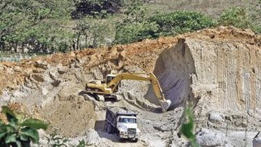 Comunidades de Colón se oponen a nueva cantera