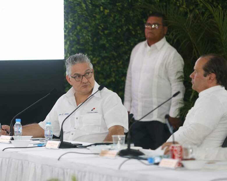 ‘No estoy pagándole barrigas a gordos’: Mulino sobre retraso en publicación de la partida discrecional