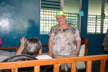 Mides se reúne con representantes de 62 centros de atención para adultos mayores