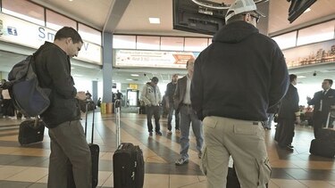 Aerolíneas fijan cargo extra