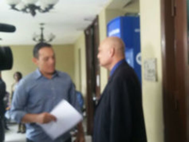 Demandan artículo de la Ley 82 de 2013 que impone multas de hasta $3,000 a los medios