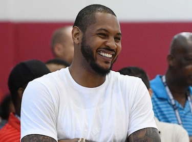 Hawks liberan a Carmelo Anthony y es agente libre