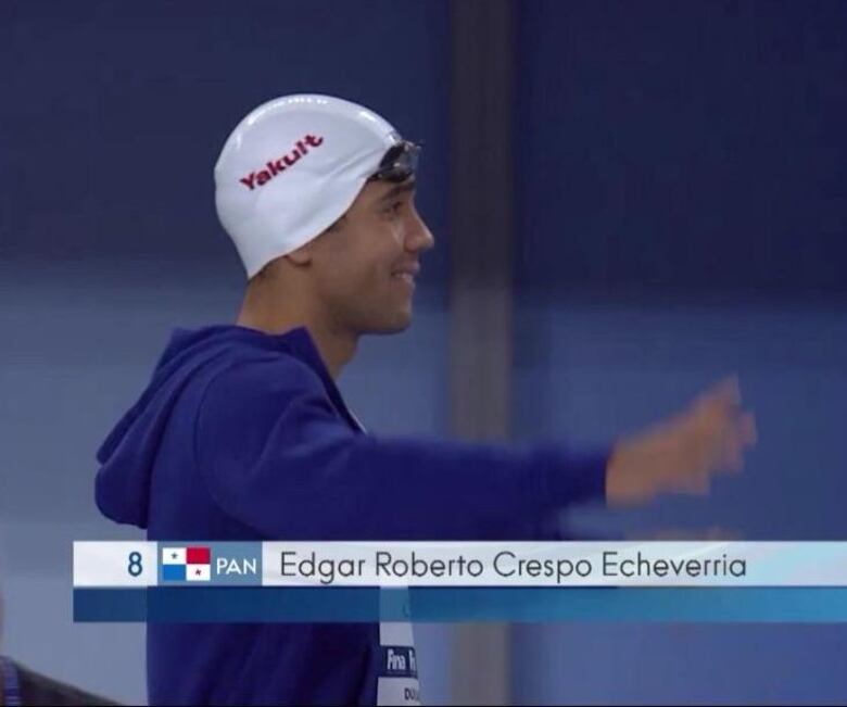 Edgar Crespo rompe marca nacional de los 50 metros pecho en Dubái