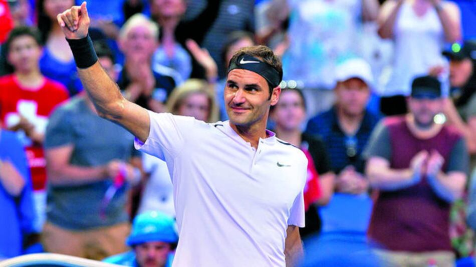 Federer derrota a Khachanov en la Copa Hopman