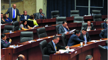 Piden bajar proyecto de telefonía a primer debate