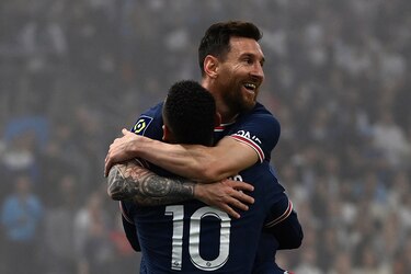 París SG resiste con 10 un empate 0-0 en el Clásico en Marsella