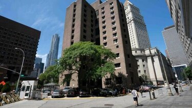 El FBI y el Departamento de Justicia abren investigaciones por la muerte de Jeffrey Epstein