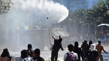 Violentas protestas en Chile deja 15 muertos