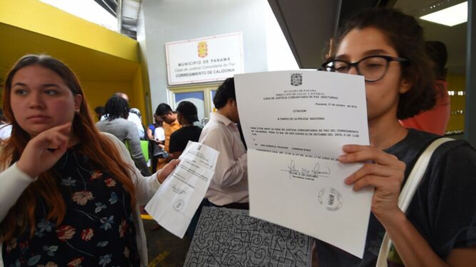 Universitarios y ciudadanos que fueron detenidos declaran ante juzgado de paz