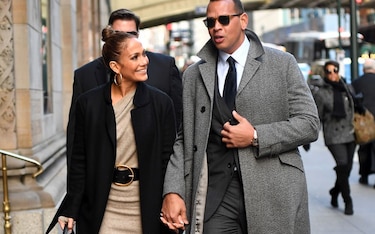 Jennifer López y Alex Rodríguez admiten que están intentando seguir con la relación