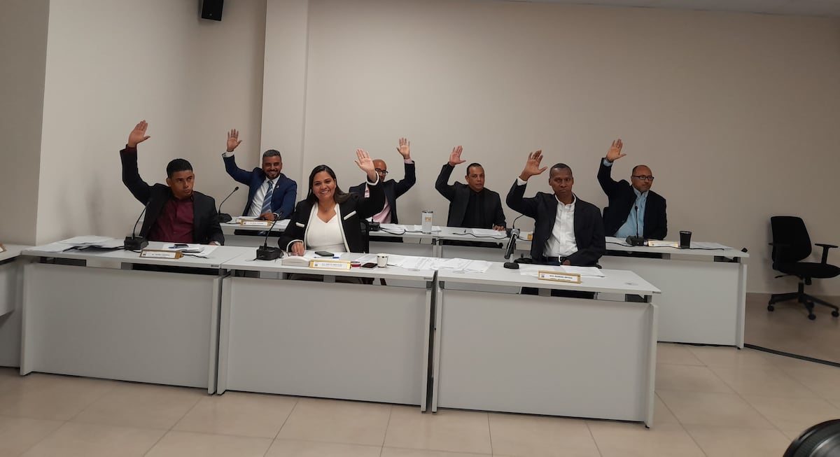 Concejo de San Miguelito aprueba nueva directiva y analiza moratoria tributaria