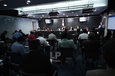 Cámara de Comercio pide alejar la política en debate para crear agencia de alimentos