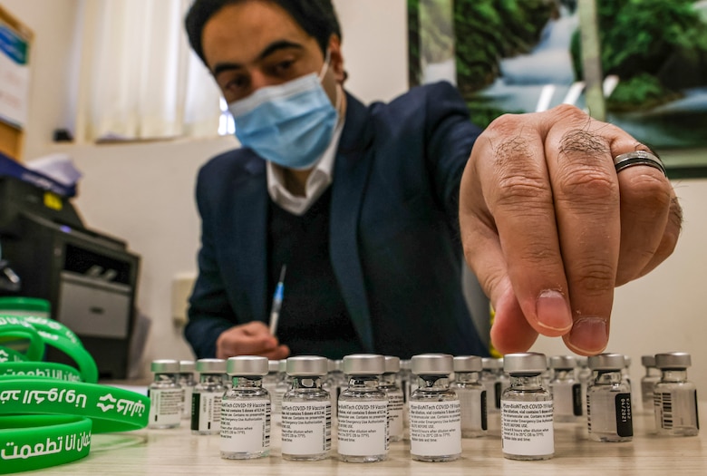 La vacuna protege pero genera dudas sobre la inmunidad en Israel