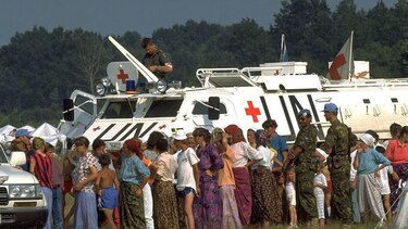 Qué pasó en la masacre de Srebrenica, la peor matanza en suelo europeo desde la Segunda Guerra Mundial