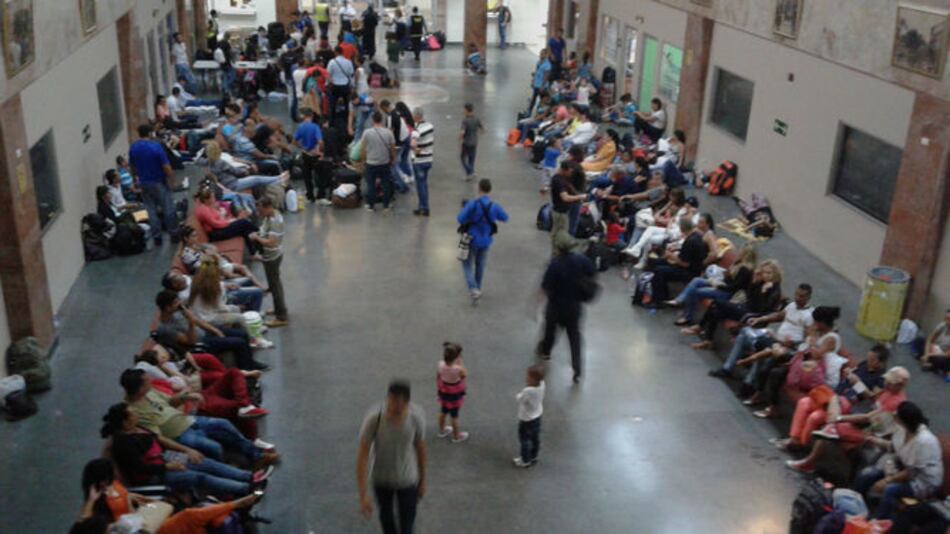 Migrantes cubanos viajan a México