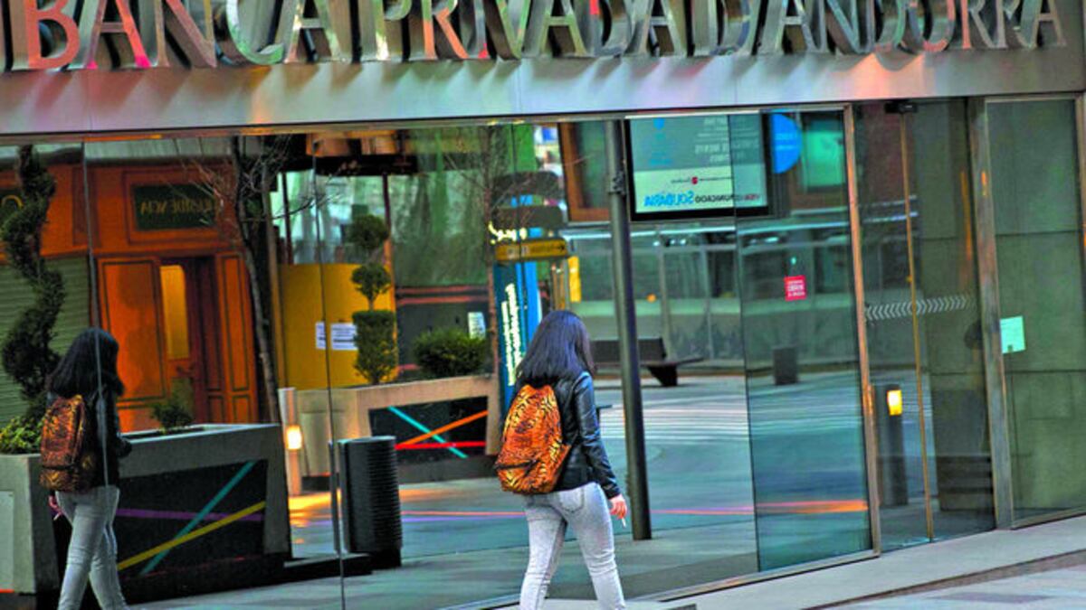 El banco está rodeado de escándalos que llevaron a su intervención en Andorra. Entre sus clientes se contaban desde sociedades del grupo Odebrecht, hasta la presencia