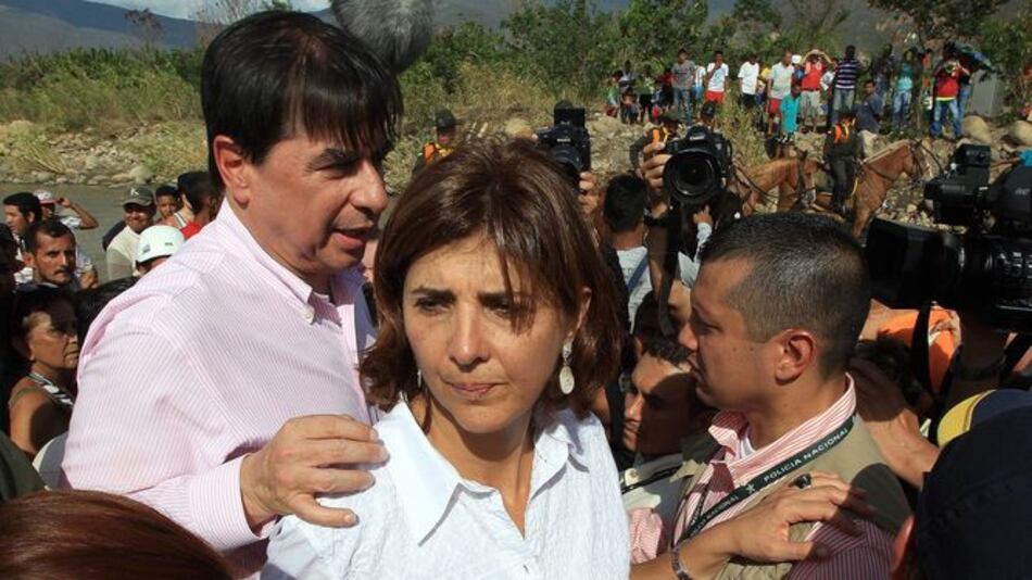 Canciller colombiana se reúne con Alto Comisionado de Derechos Humanos por tema fronterizo