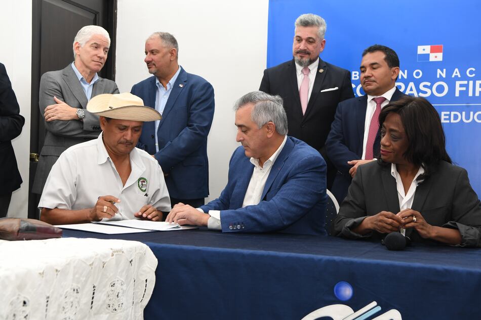 ‘Con la firma del acuerdo, no gana un sector u otro: gana Panamá y ganan nuestros jóvenes’, Conep
